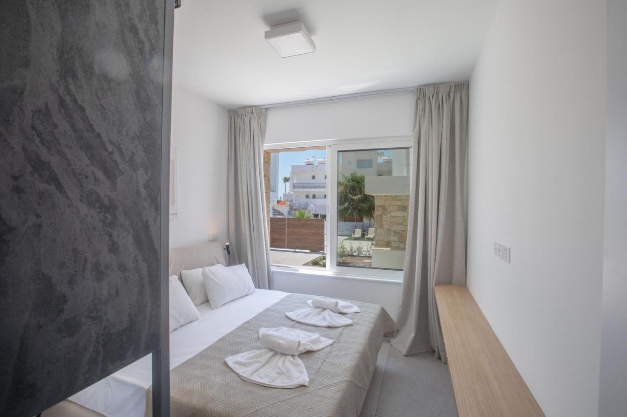 Kube Luxury Villas Ayia Napa Exterior foto
